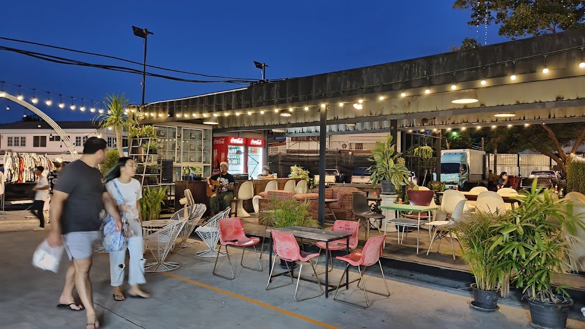 JJ Green 2 Night Market