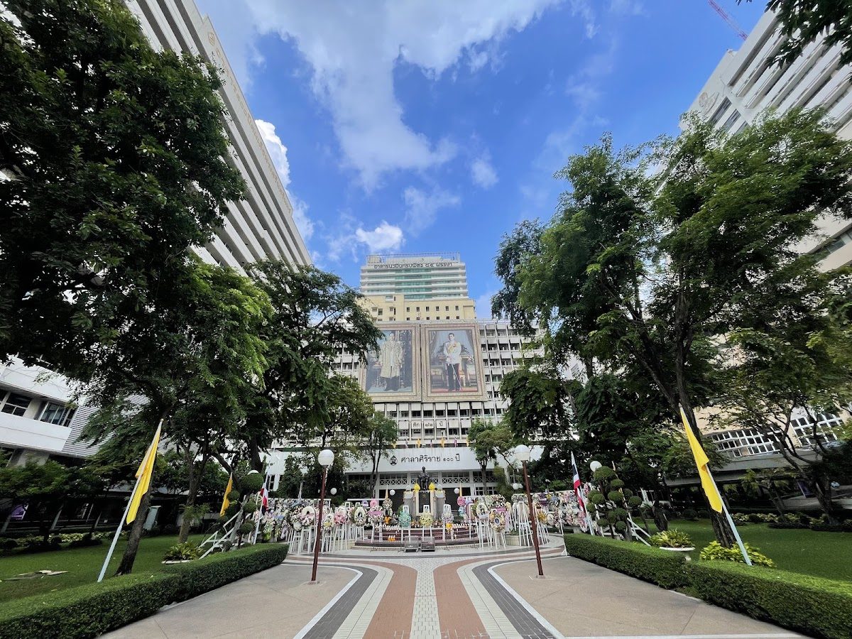 Siriraj Hospital